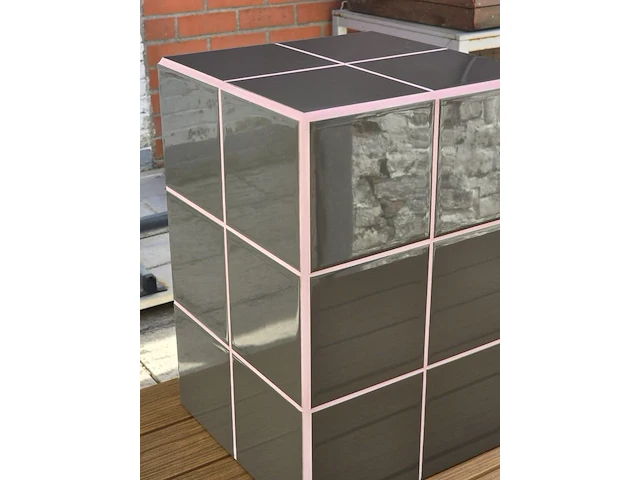 1x prototype design tegeltafel handmade 31x31x46h - afbeelding 5 van  7