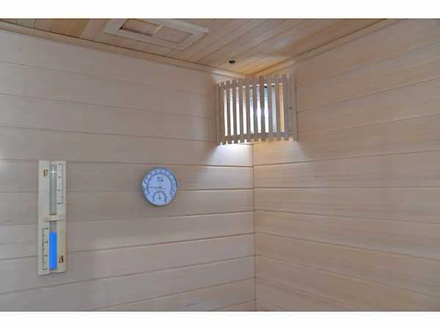 1x traditionele sauna met douche combinatie - afbeelding 4 van  5