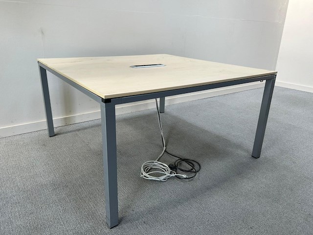 1x vergadertafel/ dubbele werkplaats - afbeelding 8 van  8