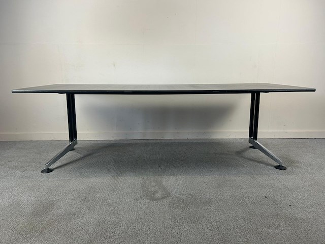 1x vergadertafel - afbeelding 1 van  8