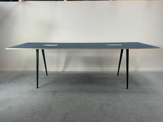 1x vergadertafel - afbeelding 1 van  9