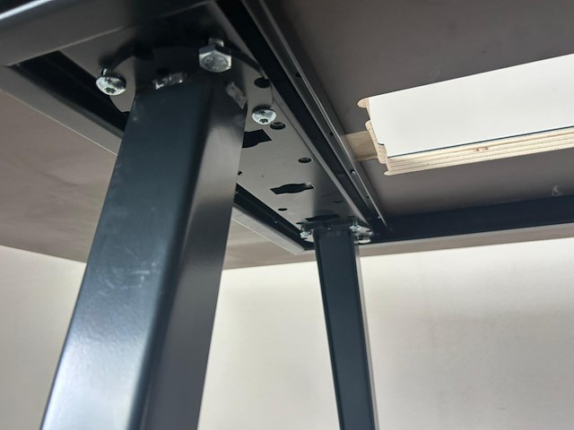 1x vergadertafel - afbeelding 8 van  9