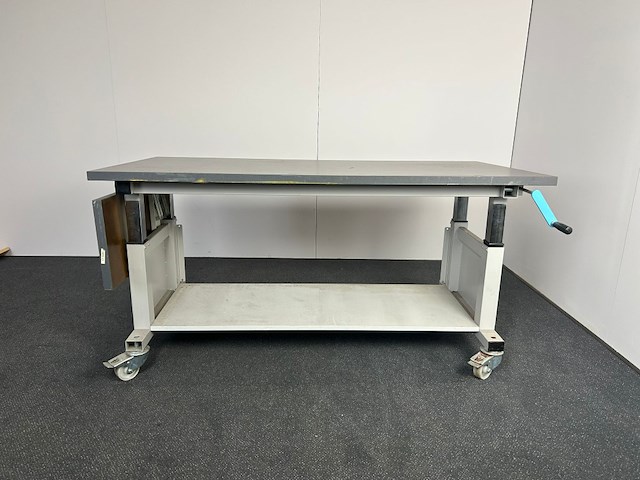 1x werktafel - afbeelding 1 van  6