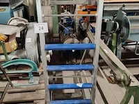 2 aanvoer/afvoertafel - afbeelding 2 van  4