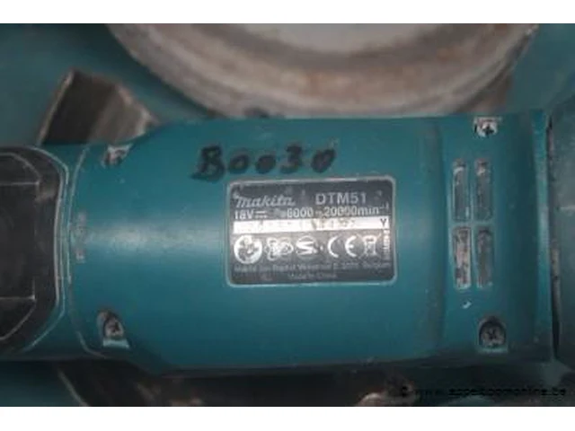 2 accu haakse slijptollen makita, 1 batterij, werking niet gekend - afbeelding 3 van  3