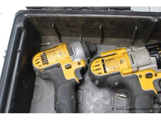 2 accu handgereedschappen dewalt wo dd985 vv 1 batterij en oplader, werking niet gekend - afbeelding 2 van  3