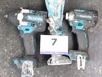 2 accu moerenaanzetters makita en looplamp, zonder batterij, werking niet gekend - afbeelding 1 van  1