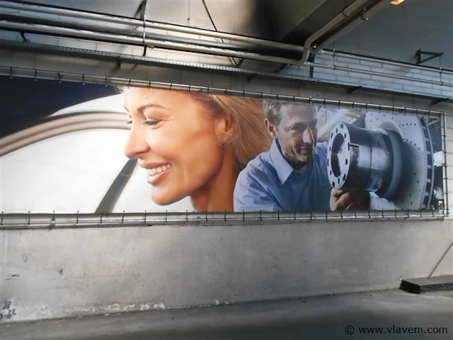 2 alu. spandoek frams - afbeelding 1 van  2