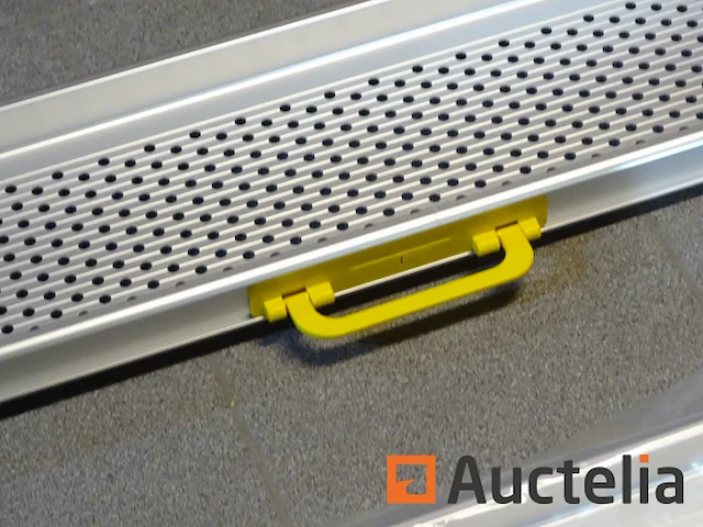 2 aluminium oprijplaten voor rolstoel of andere jws - afbeelding 6 van  10