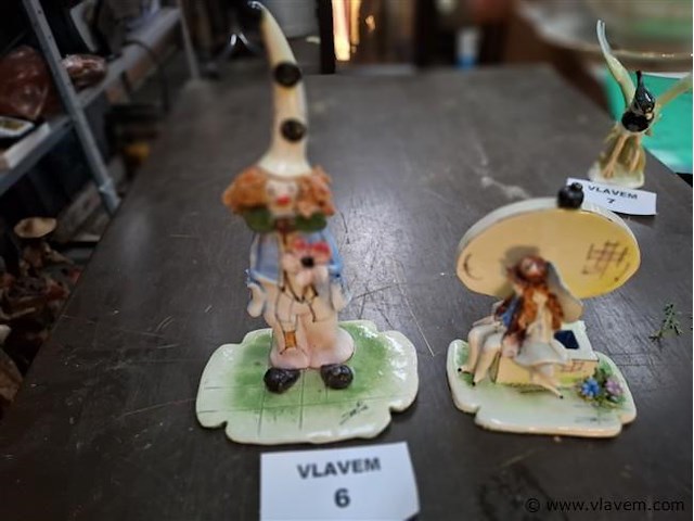 2 antieke beeldjes - afbeelding 1 van  5