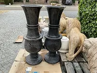 2 antieke vazen zwart marmer - afbeelding 1 van  9