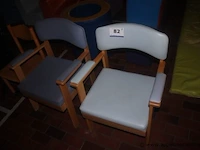 2 armstoelen - afbeelding 1 van  1