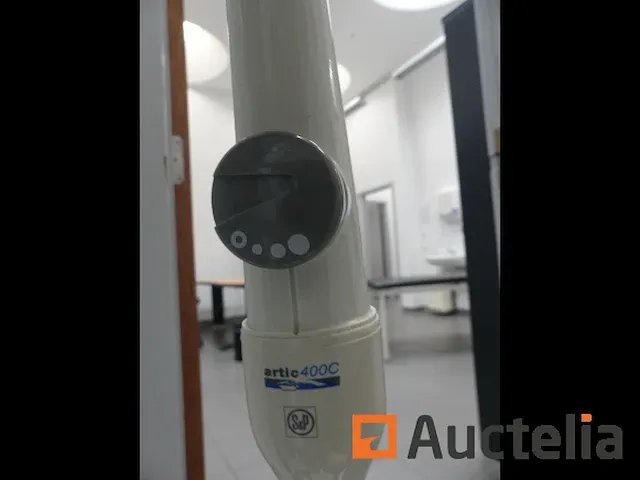 2 artic 400c vloerventilatoren, 2 elektrische kachels - afbeelding 1 van  7