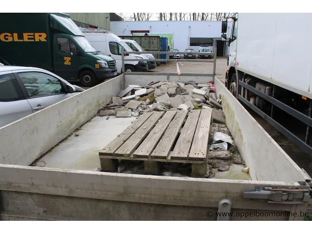2-assige aanhangwagen bcw type d4 17 35, chassis t6980, bj 2003, cap 3500kg, zonder boorddocumenten, met inhoud - afbeelding 6 van  9