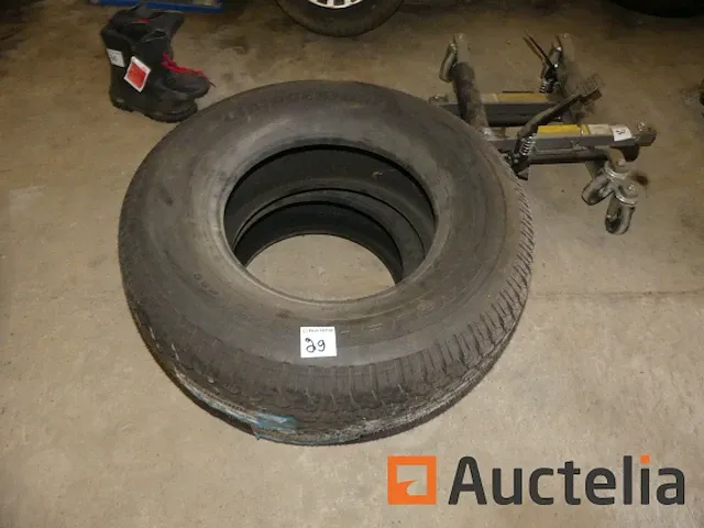 2 banden nieuw bridgestone dueler ht 689 - afbeelding 1 van  4