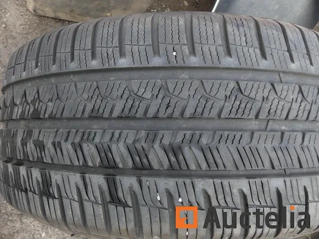 2 banden winter 225/45 r17 - afbeelding 3 van  3