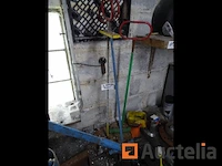 2 bandenlichters, velgenverwijderaars, 3 bandenrekken - afbeelding 3 van  16
