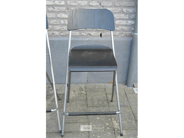 2 barkrukjes - afbeelding 2 van  3