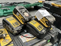 2 batterij en 2 batterijladers dewalt - afbeelding 1 van  2