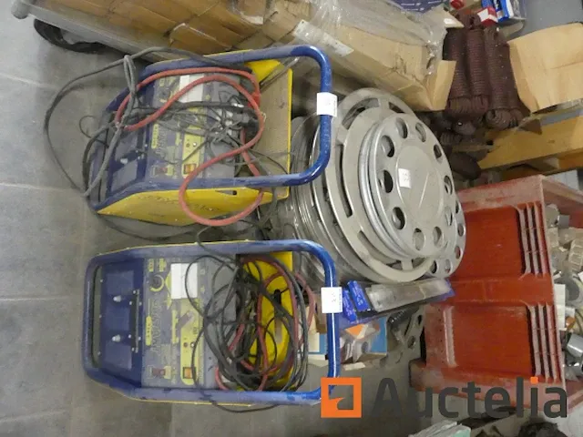 2 batterij opladers gystart 724e - afbeelding 7 van  13