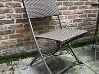2 bijzetstoelen en tafeltje - afbeelding 2 van  5