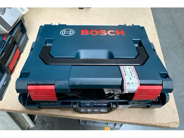 2 bosch accu schroefboormachines - afbeelding 9 van  9