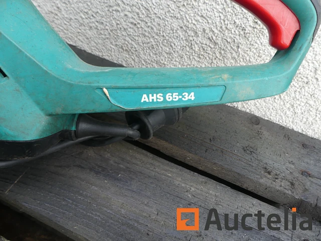 2 bosch elektrische heg frezen - afbeelding 1 van  7