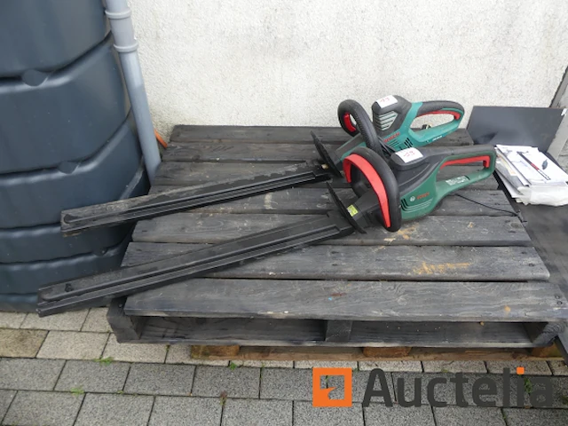 2 bosch elektrische heg frezen - afbeelding 6 van  7
