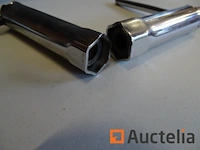 2 bougiesleutels van verschillende lengtes - afbeelding 4 van  4