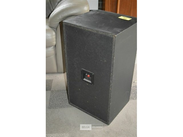 2 boxen merk roland - afbeelding 2 van  2