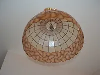 2 bronkleurige luster 12 lichtpunten, 2 goudkleurige lusters glazen kapjes 6 lichtpunten, ronde luster 1 lichtpunt, goudkleurige luster 5 lichtpunten glazen kapjes - afbeelding 7 van  12