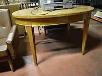 2 bruin lederen bijzetzetels, ovale tafel - afbeelding 6 van  8