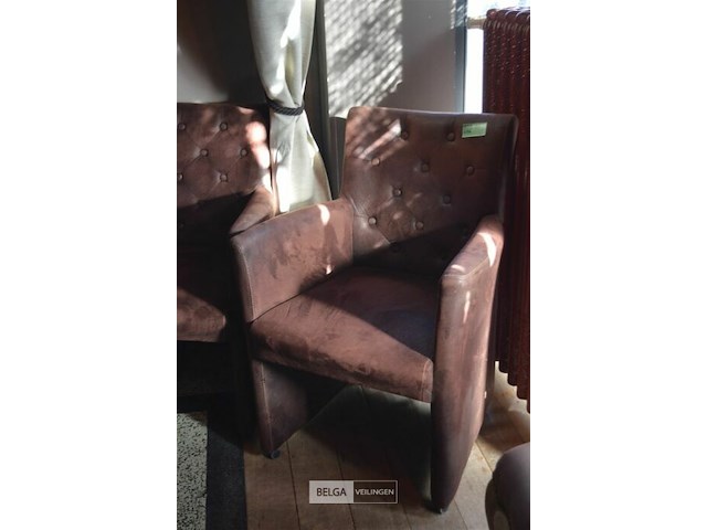 2 bruinen zeteltjes op wielen - afbeelding 3 van  4