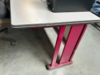 2 bureaus, 2 stoelen, 1 kast - afbeelding 4 van  13