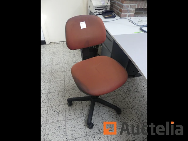 2 bureaus, 3 lades en 2 stoelen - afbeelding 5 van  12