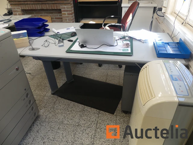 2 bureaus, 3 lades en 2 stoelen - afbeelding 6 van  12