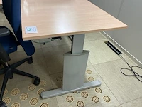 2 bureaus, 3 stoelen - afbeelding 2 van  5