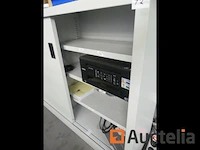 2 bureaus en accessoires - afbeelding 9 van  9