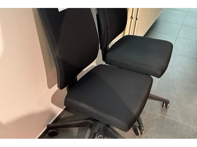 2 bureaustoelen profi - afbeelding 2 van  4