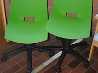 2 bureaustoelen - afbeelding 1 van  1