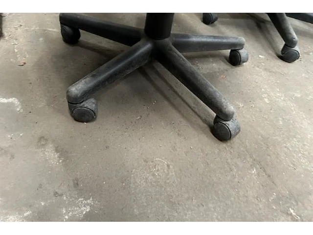 2 bureaustoelen - afbeelding 3 van  4