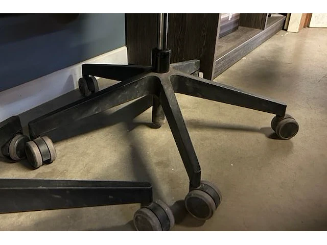 2 bureaustoelen - afbeelding 2 van  2