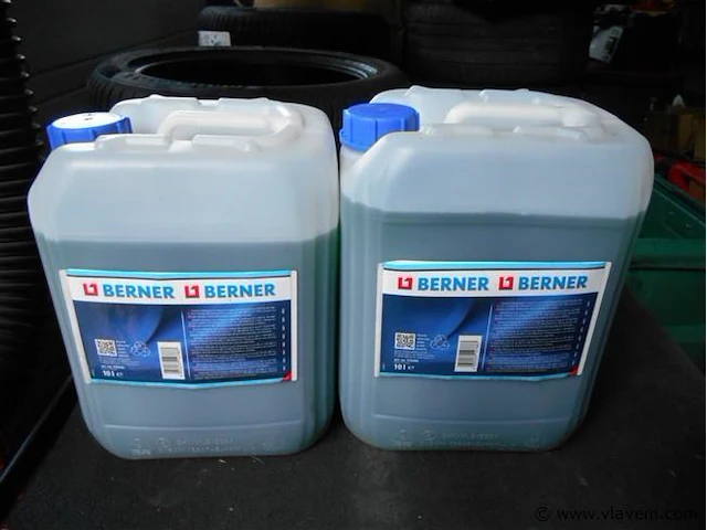 2 bussen 10l bekledingreiniger berner nieuw - afbeelding 1 van  2
