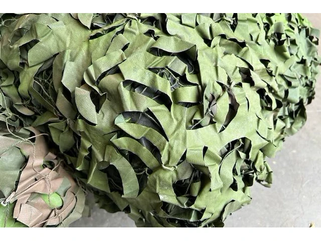 2 camouflagenetten - afbeelding 2 van  3
