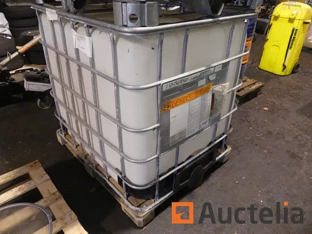 2 chemische tanken 1000l schutz - afbeelding 1 van  6