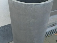 2 cilindrische bloempotten - afbeelding 2 van  2