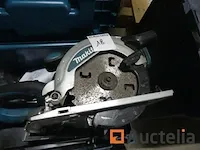 2 cirkelzagen op accu makita - afbeelding 8 van  12