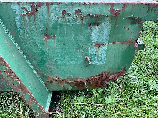 2 containers in metaal - afbeelding 10 van  17