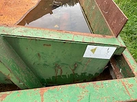 2 containers in metaal - afbeelding 16 van  17