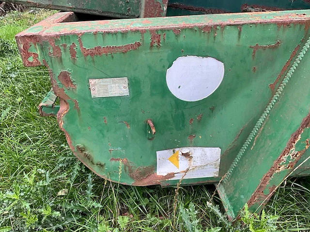 2 containers in metaal - afbeelding 13 van  17